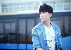 吴磊爆料感情视频,揭秘明星恋情背后的甜蜜瞬间  第1张